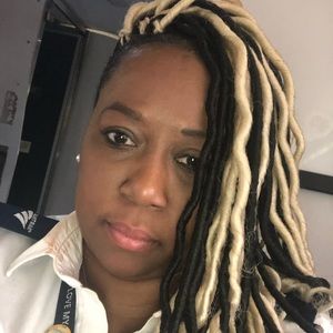 Meet your Posher, Dwanna